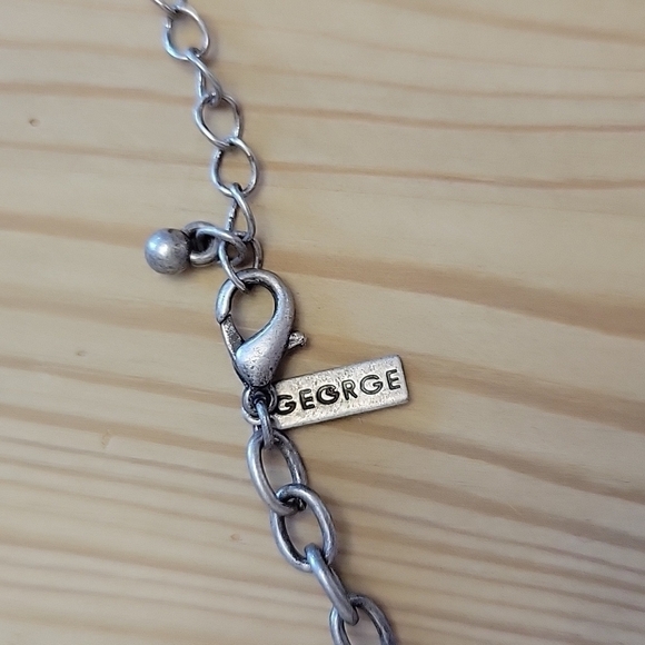 ROSE Butterfly Heart Leaf Gem Charm Necklace - Picture 3 of 3